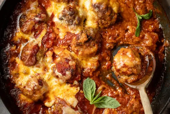 Mozza Stuffed Pesto Meatballs