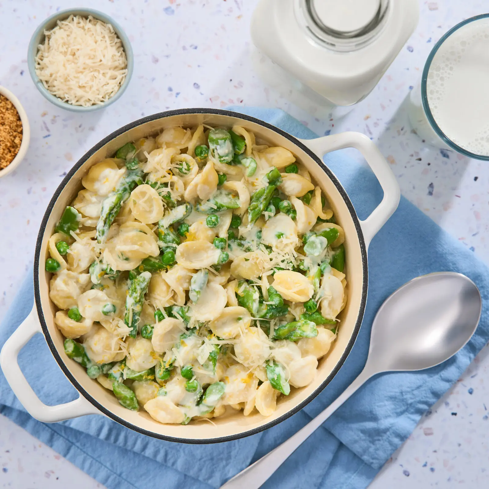 Cheesy One-Pot Lemon Ricotta Pasta