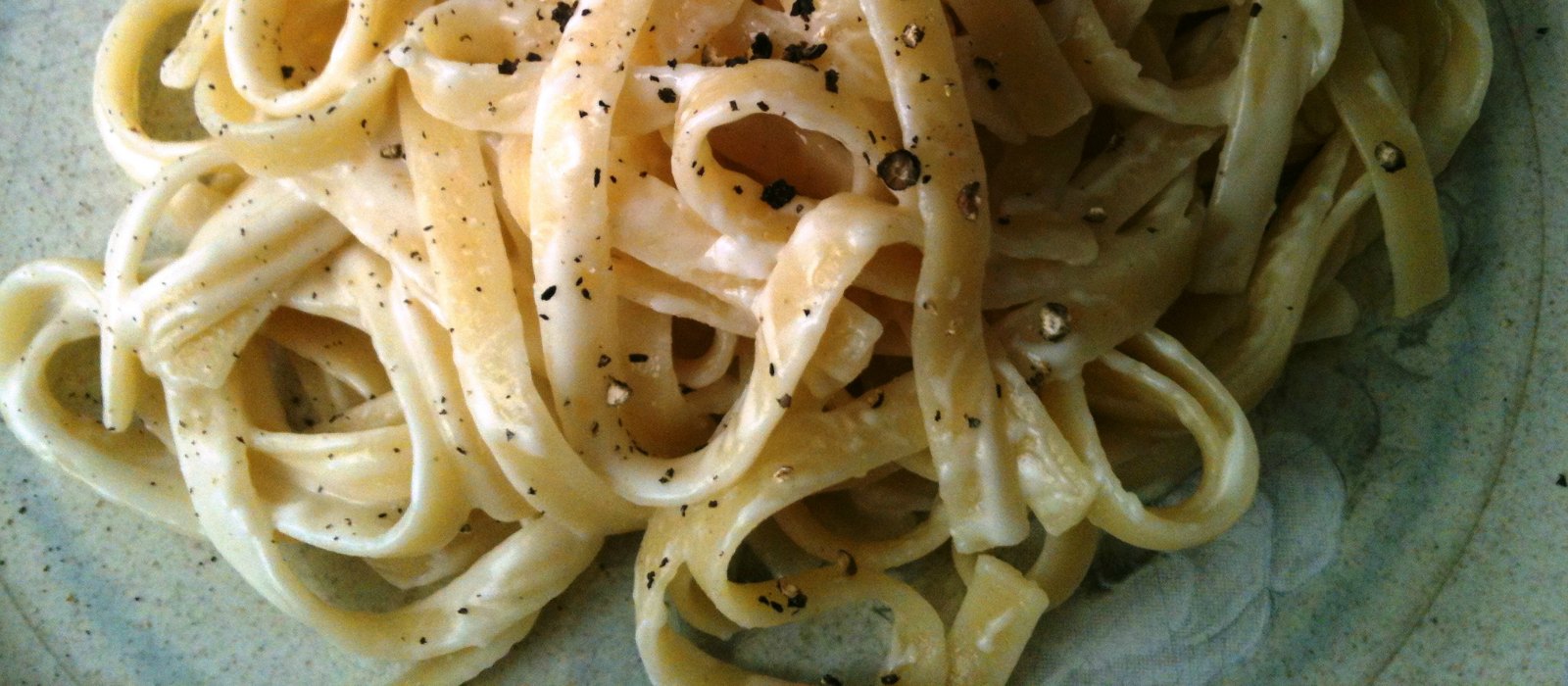 Awesome Fettuccine Alfredo - Alberta Milk