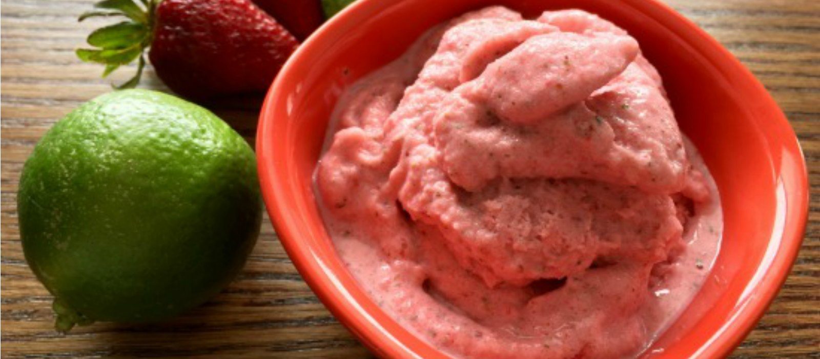 Strawberry Mojito Frozen Yogurt
