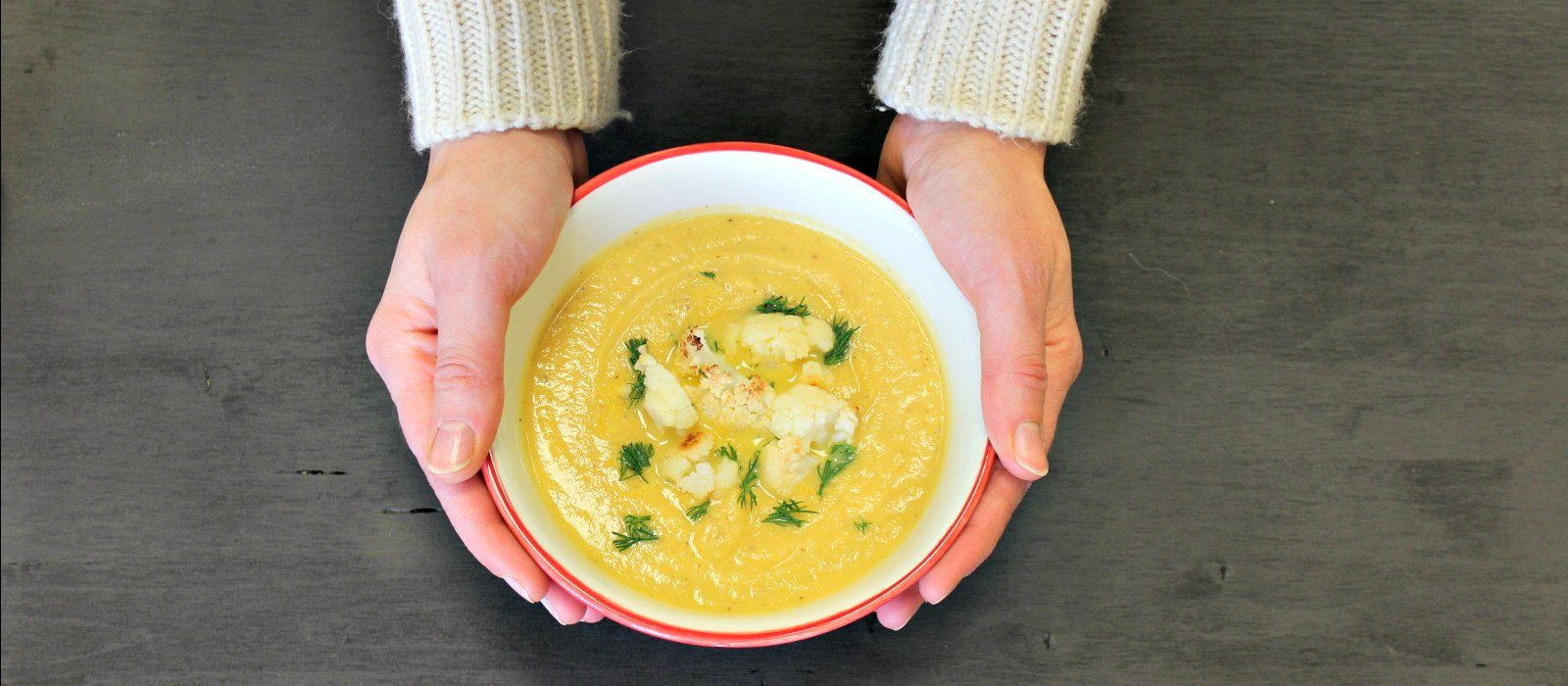 Oven-Roasted Cauliflower Soup