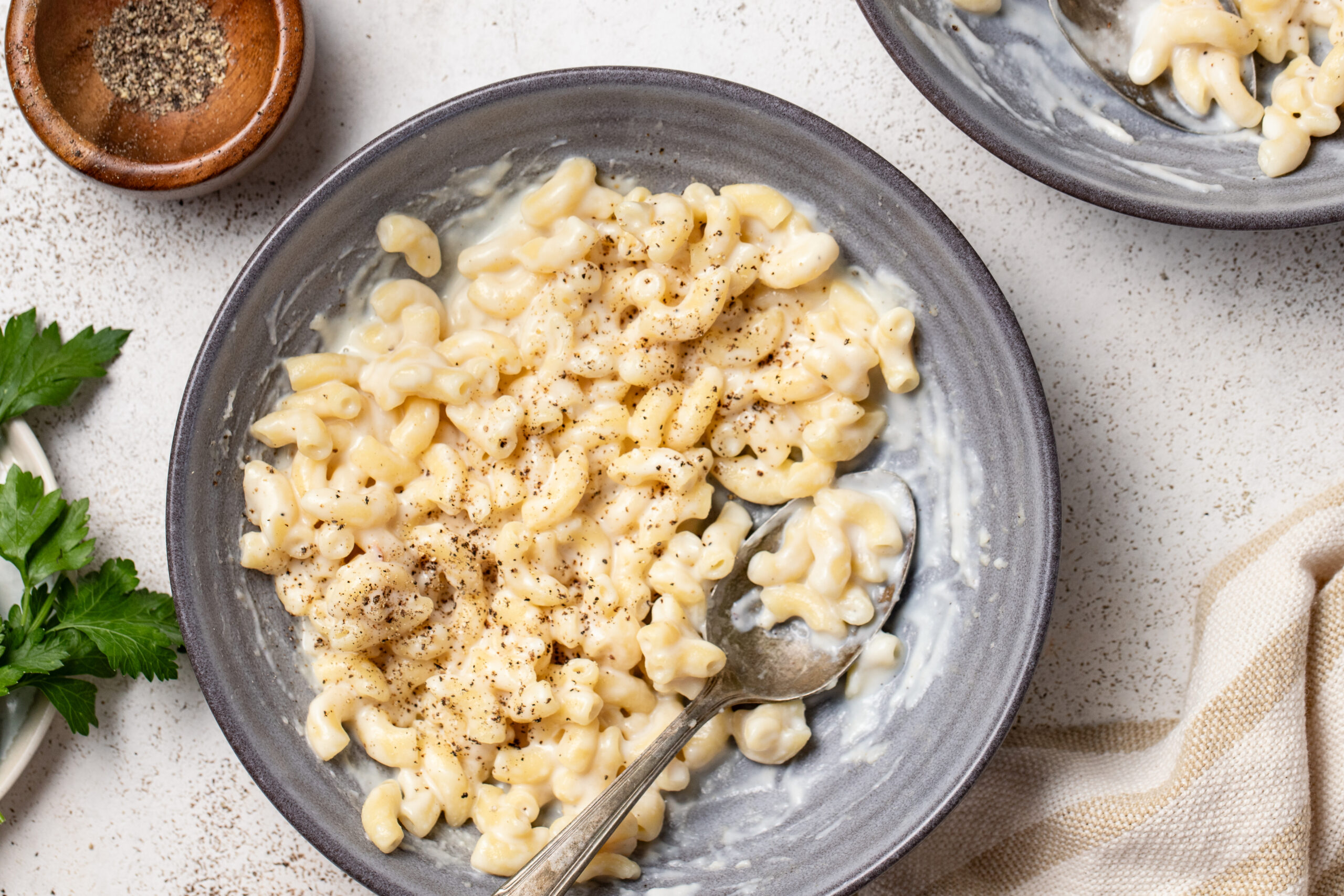 Mac and Cheese with Basic White Sauce - Alberta Milk